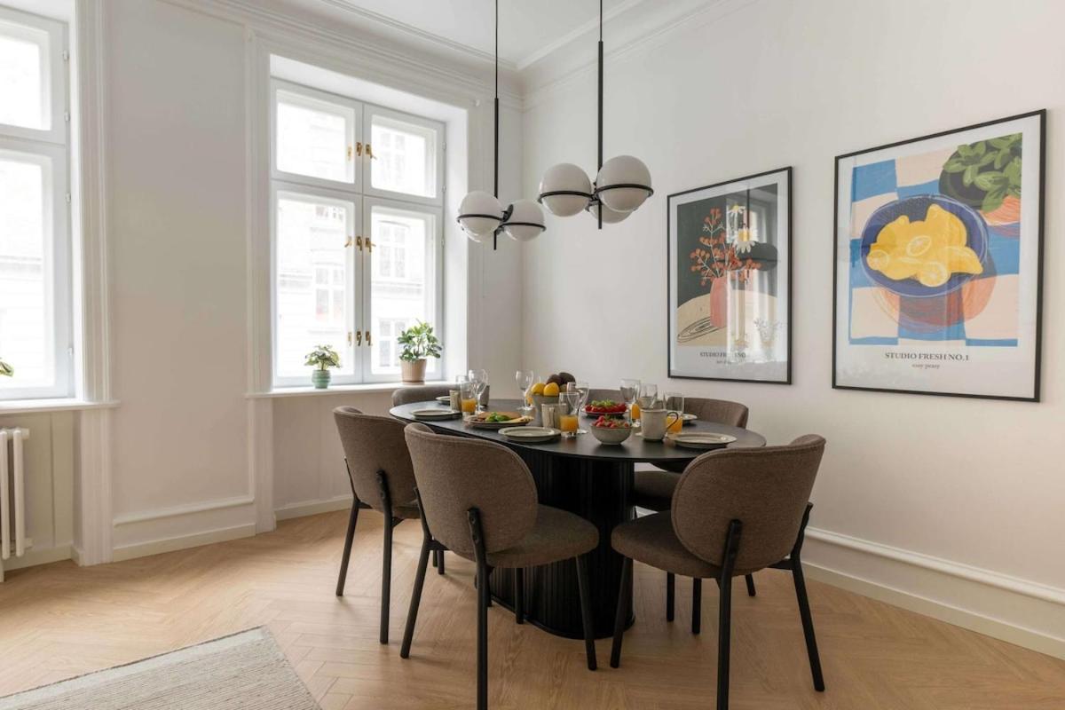 Freshly Renovated For 6 People *