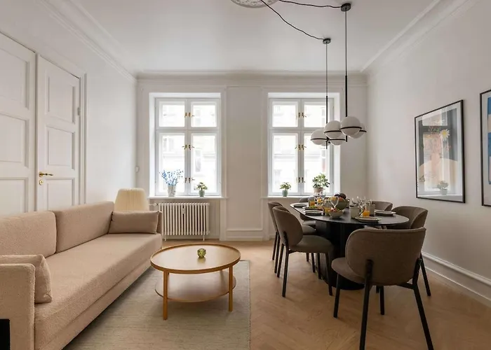 Freshly Renovated Flat For 6 People