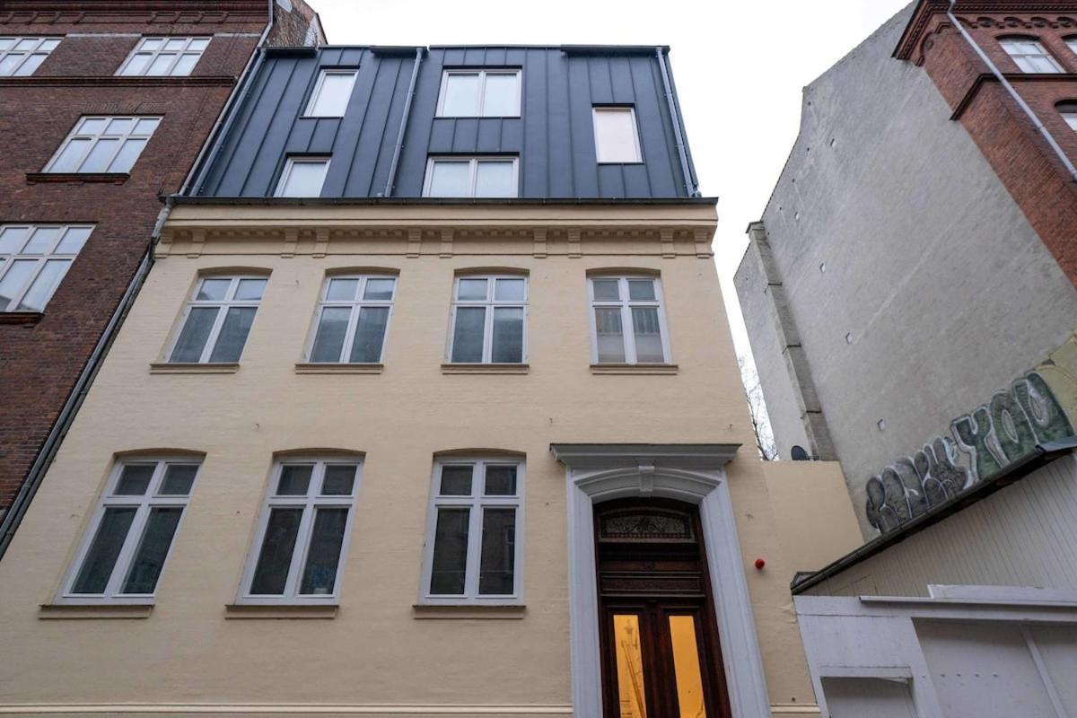 Freshly Renovated Flat For 6 People Apartment *