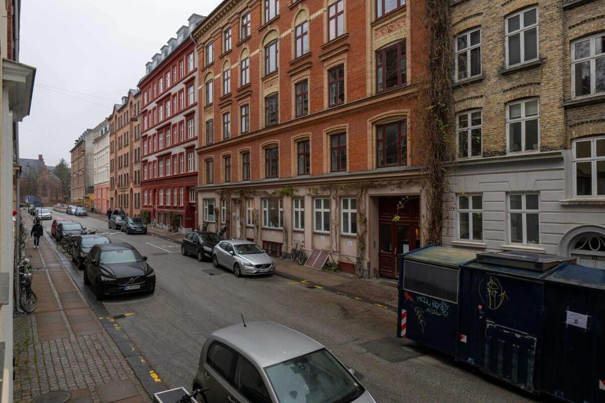 Freshly Renovated Flat For 6 People Apartment